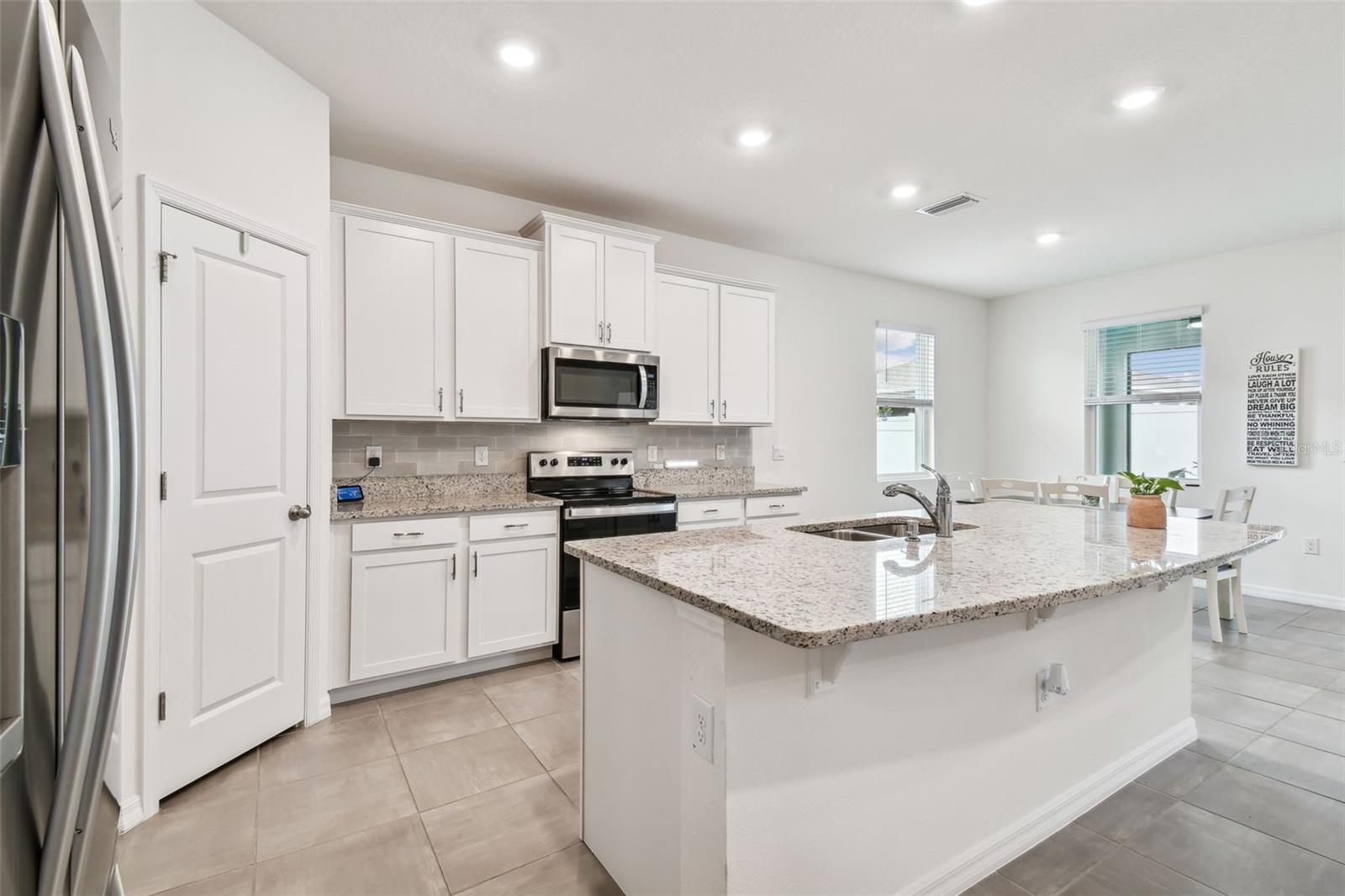 7139 STEER BLADE DR, ZEPHYRHILLS, FL, 33541