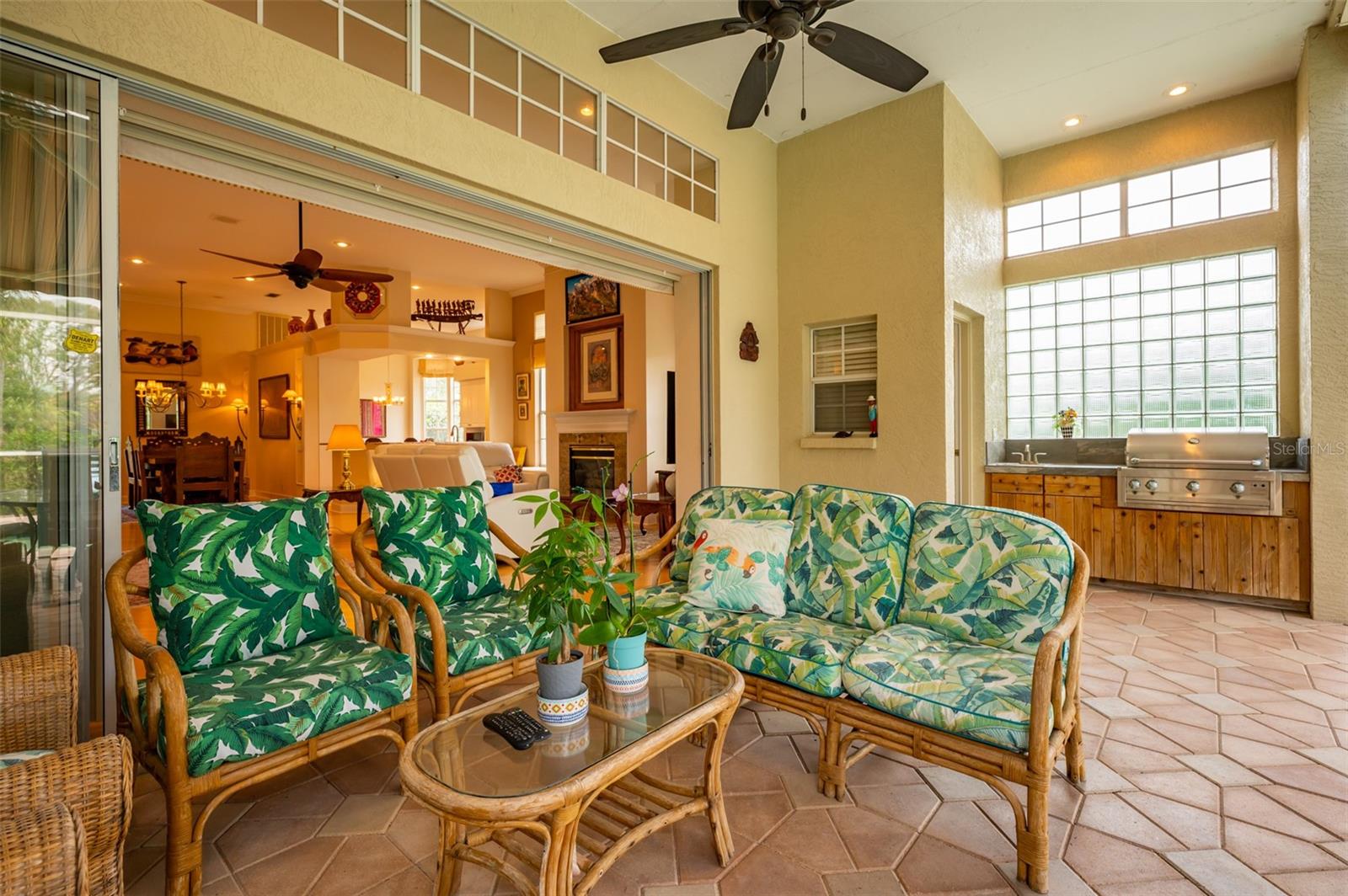 7117 VICTORIA CIRCLE, UNIVERSITY PARK, FL, 34201