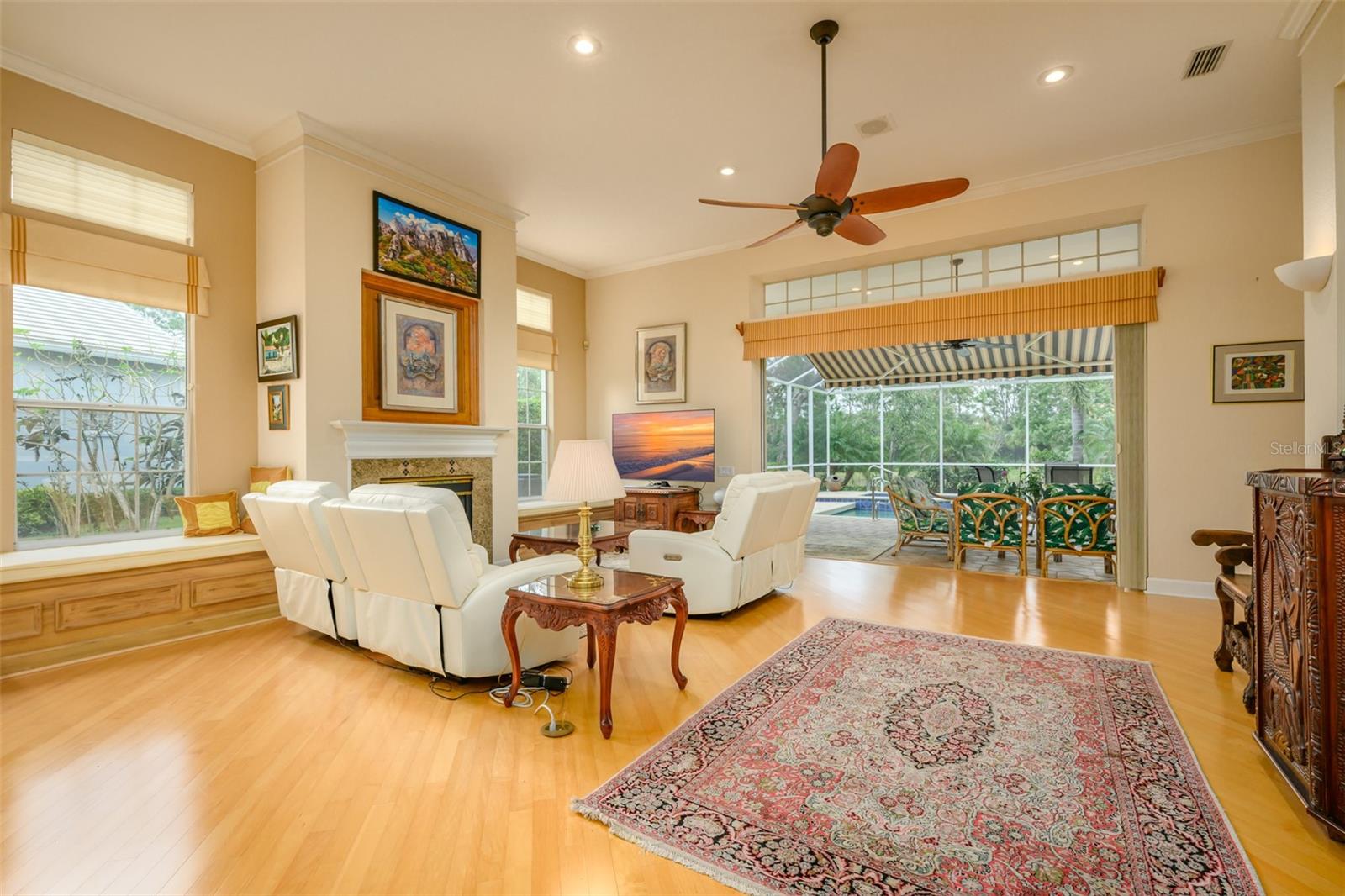 7117 VICTORIA CIRCLE, UNIVERSITY PARK, FL, 34201