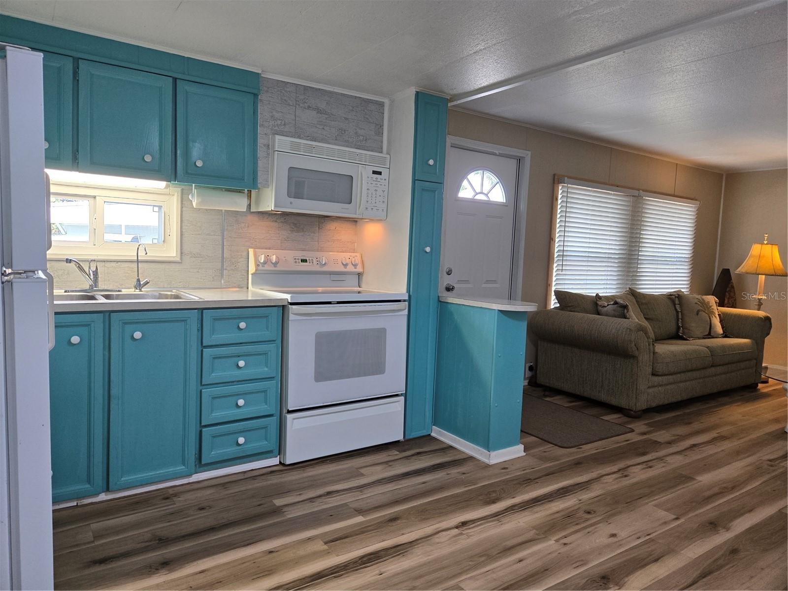 113 RAVENNA ST N, NOKOMIS, FL, 34275