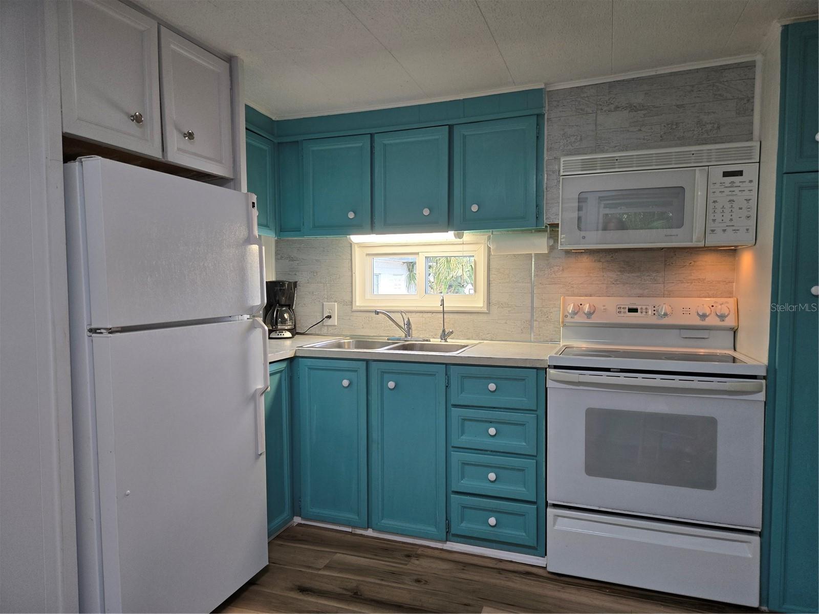 113 RAVENNA ST N, NOKOMIS, FL, 34275