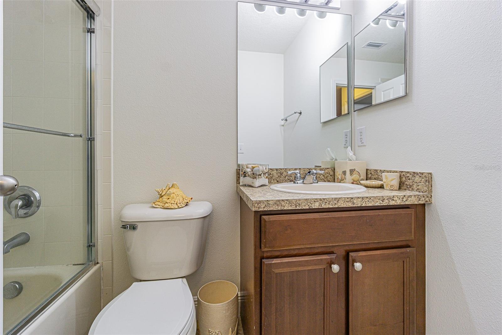 5709 WHITE TRILLIUM LOOP, LAND O LAKES, FL, 34639