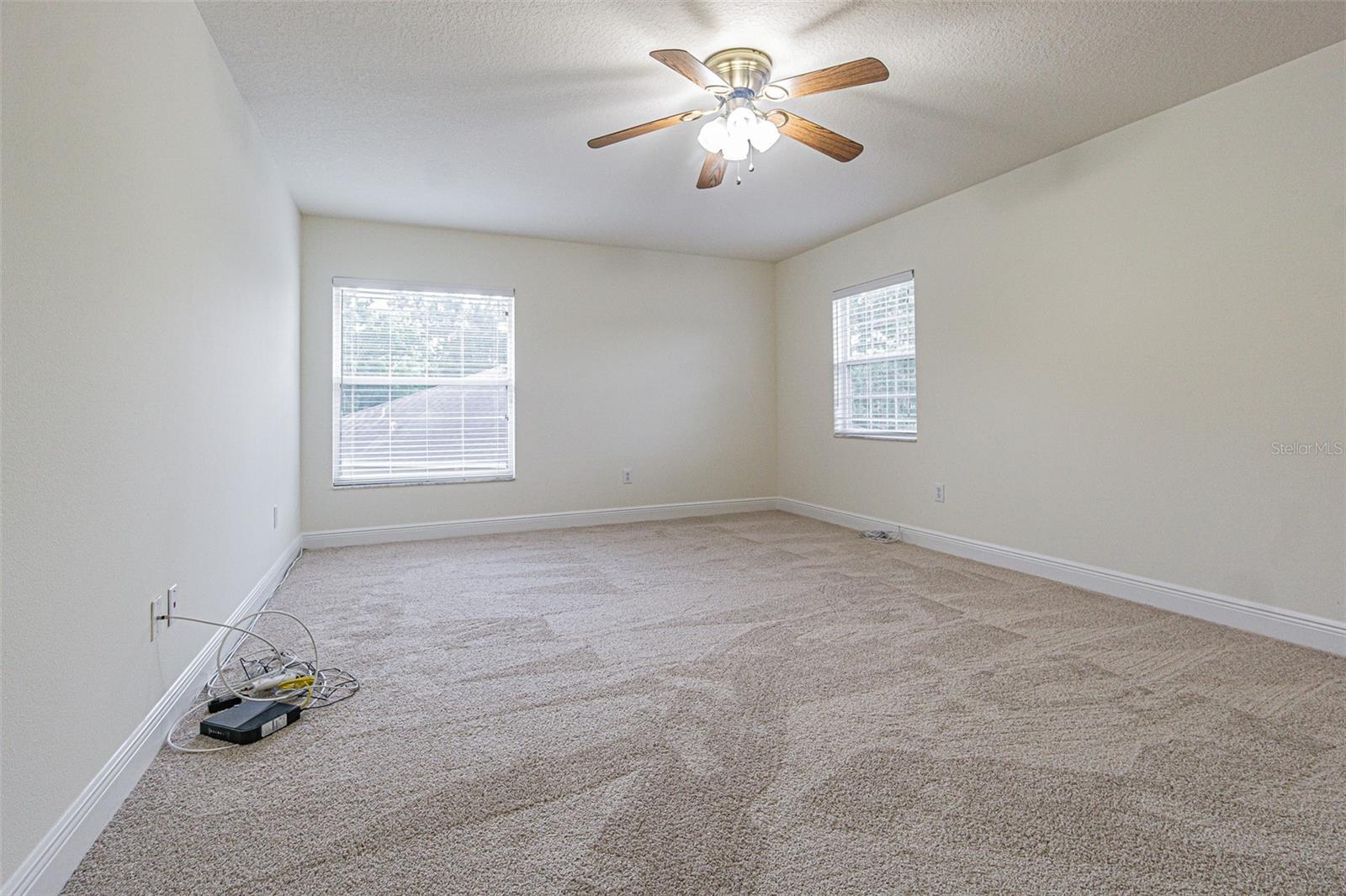 5709 WHITE TRILLIUM LOOP, LAND O LAKES, FL, 34639