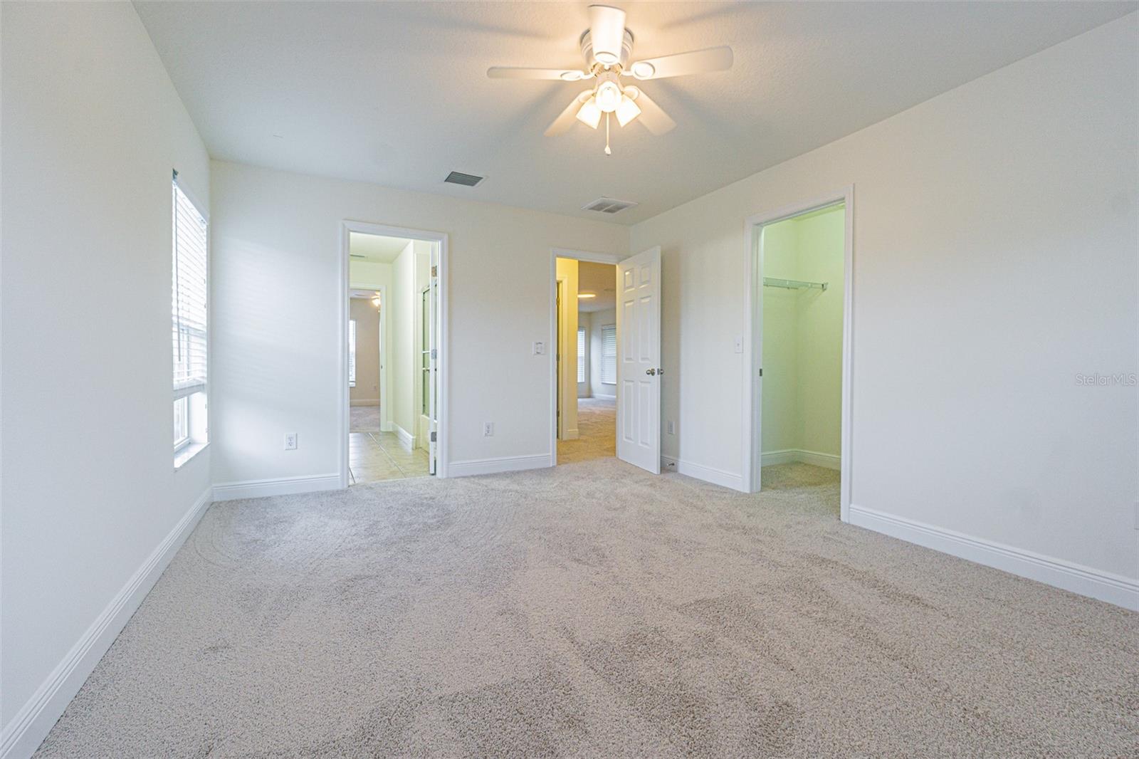 5709 WHITE TRILLIUM LOOP, LAND O LAKES, FL, 34639