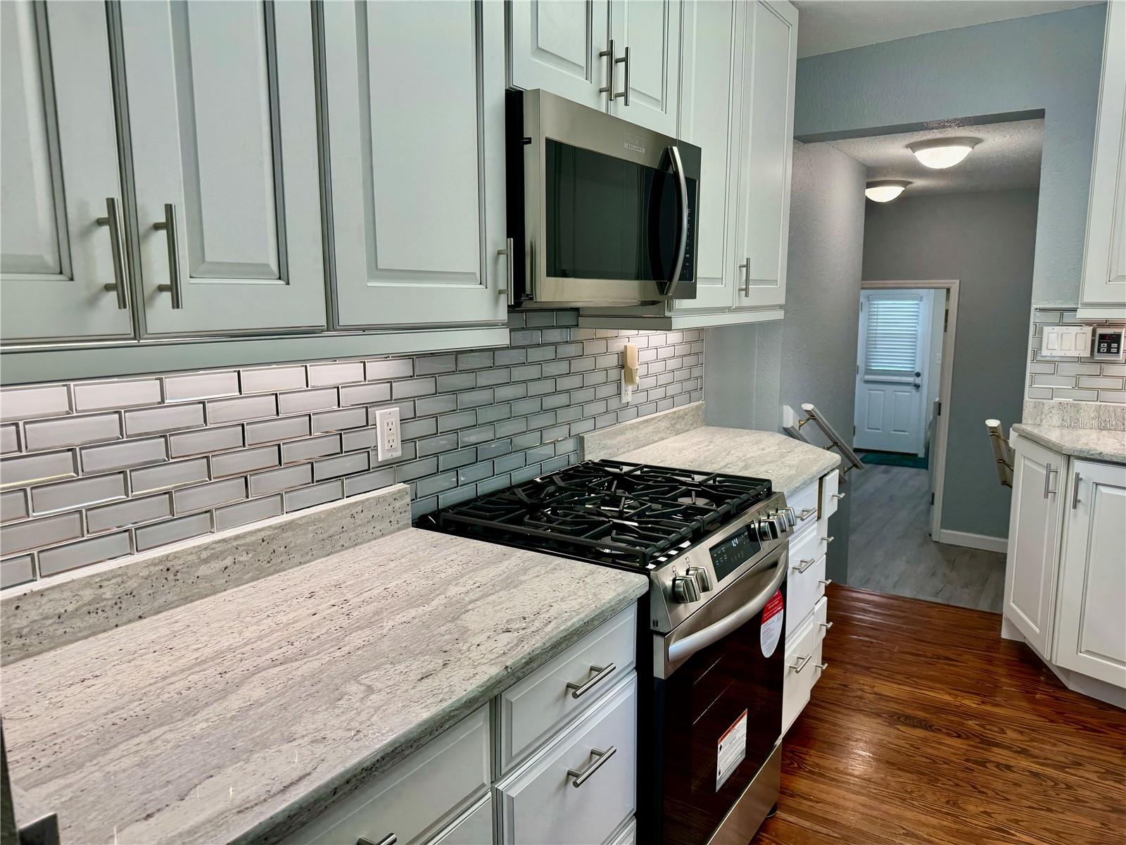 1003 BEVERLY AVE, LARGO, FL, 33770