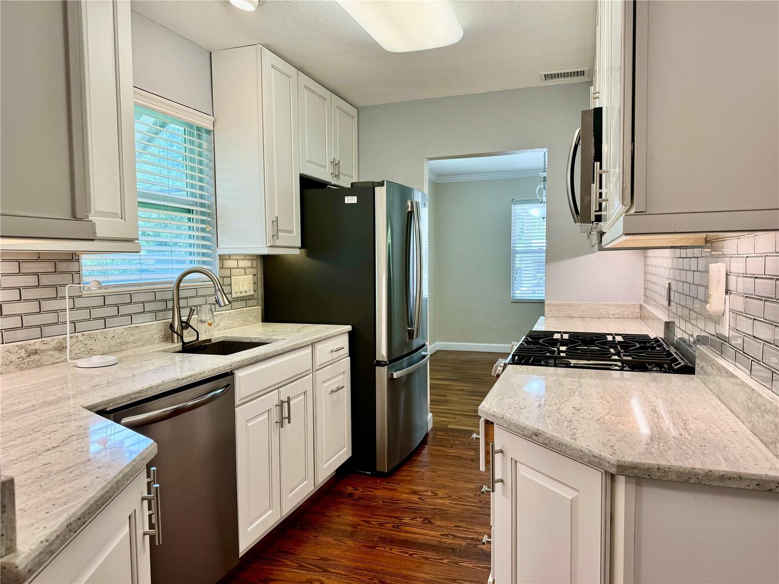 1003 BEVERLY AVE, LARGO, FL, 33770