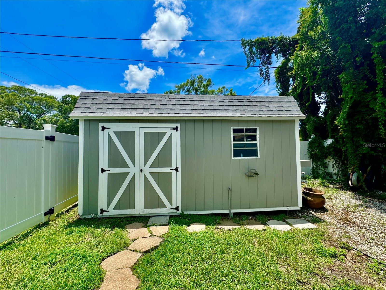 1003 BEVERLY AVE, LARGO, FL, 33770