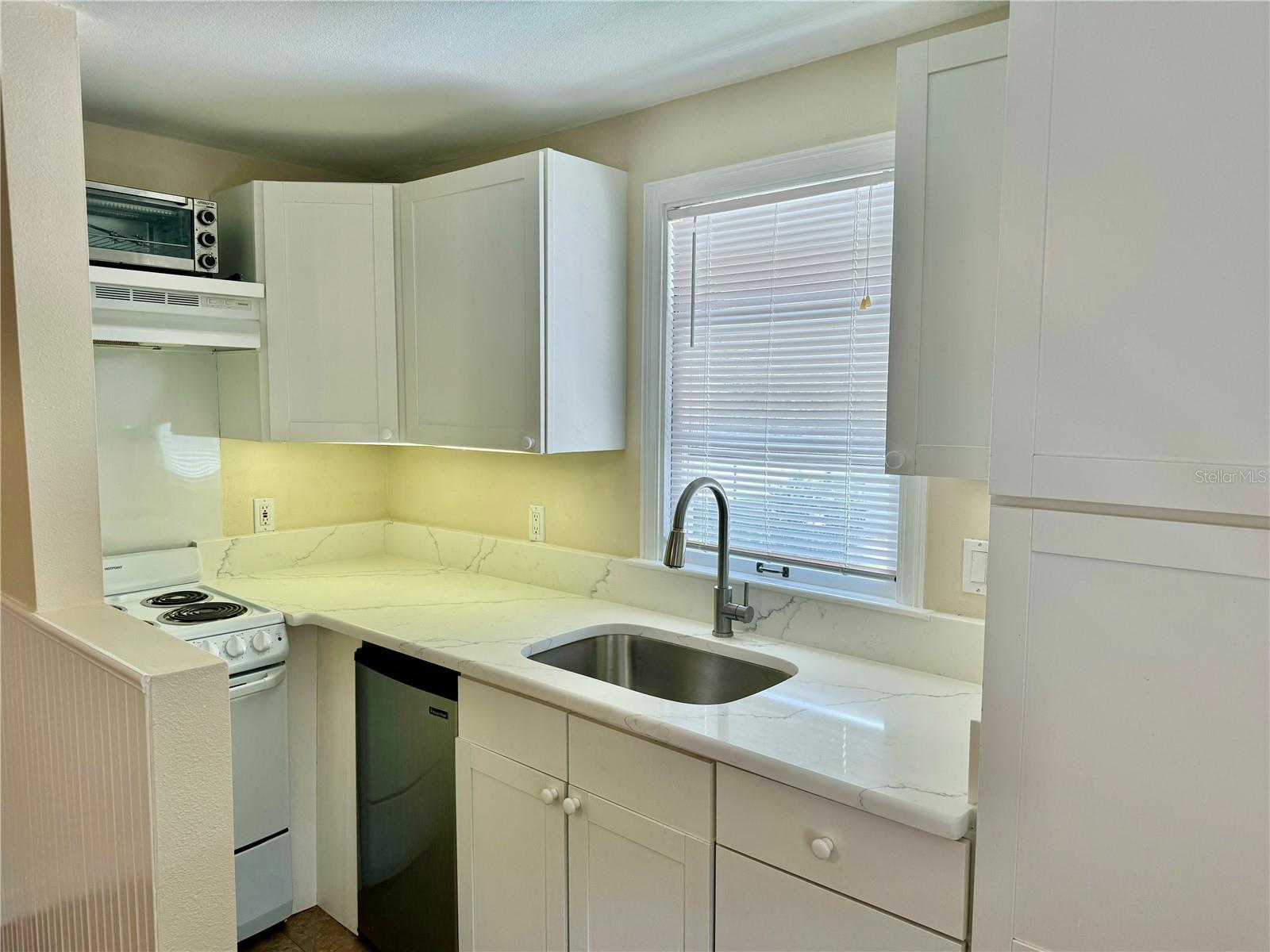 1003 BEVERLY AVE, LARGO, FL, 33770