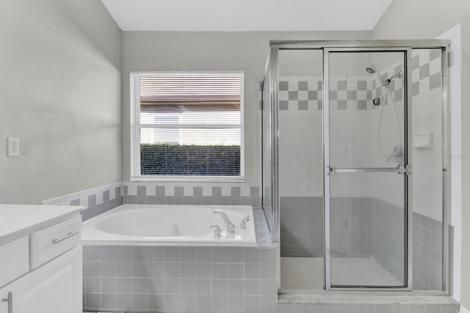 2728 RUNYON CIR, ORLANDO, FL, 32837