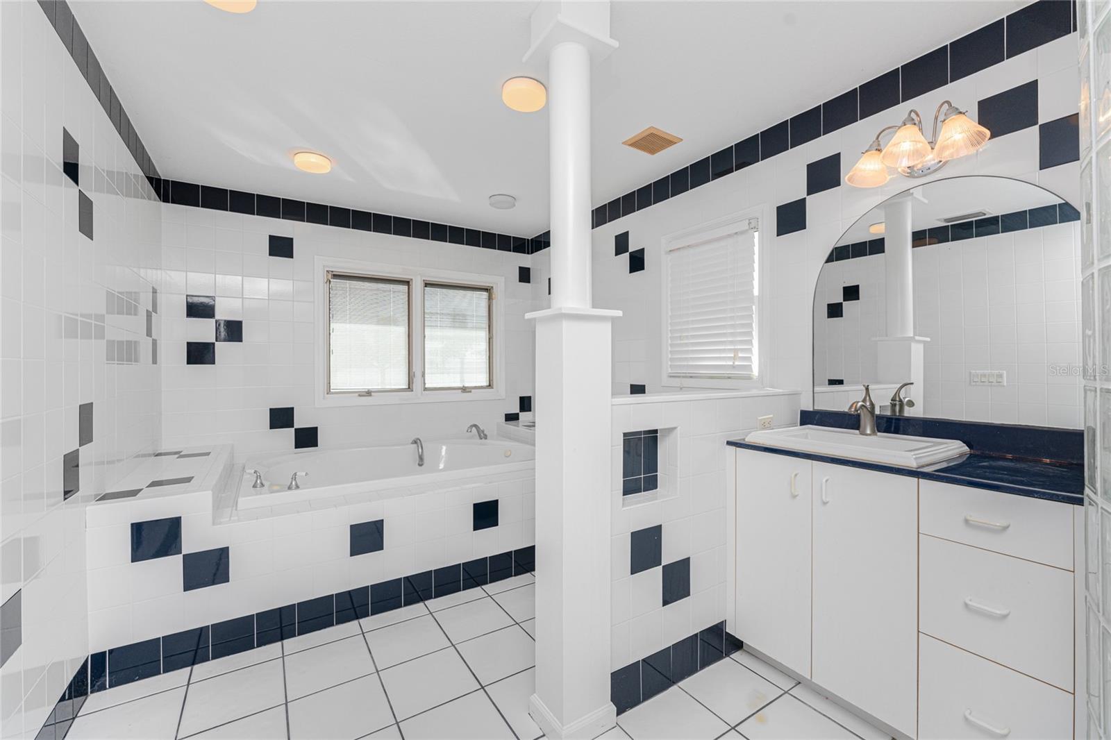 341 SEVERIN RD SE, PORT CHARLOTTE, FL, 33952