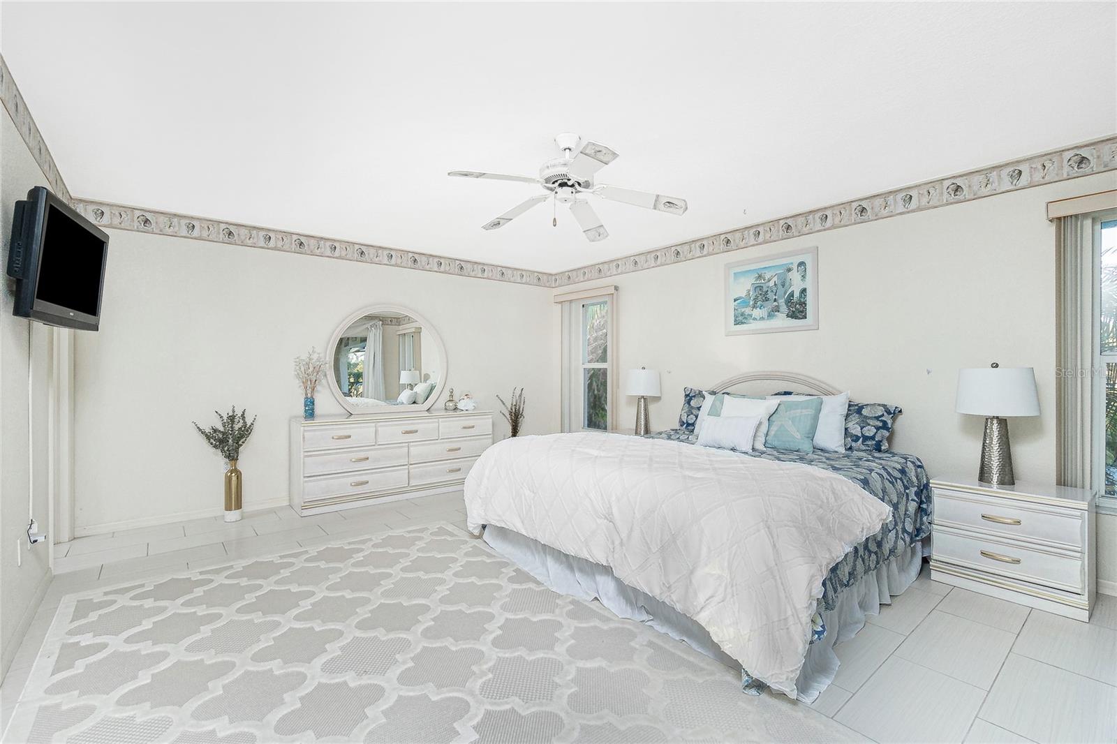 279 MARINER LN, ROTONDA WEST, FL, 33947