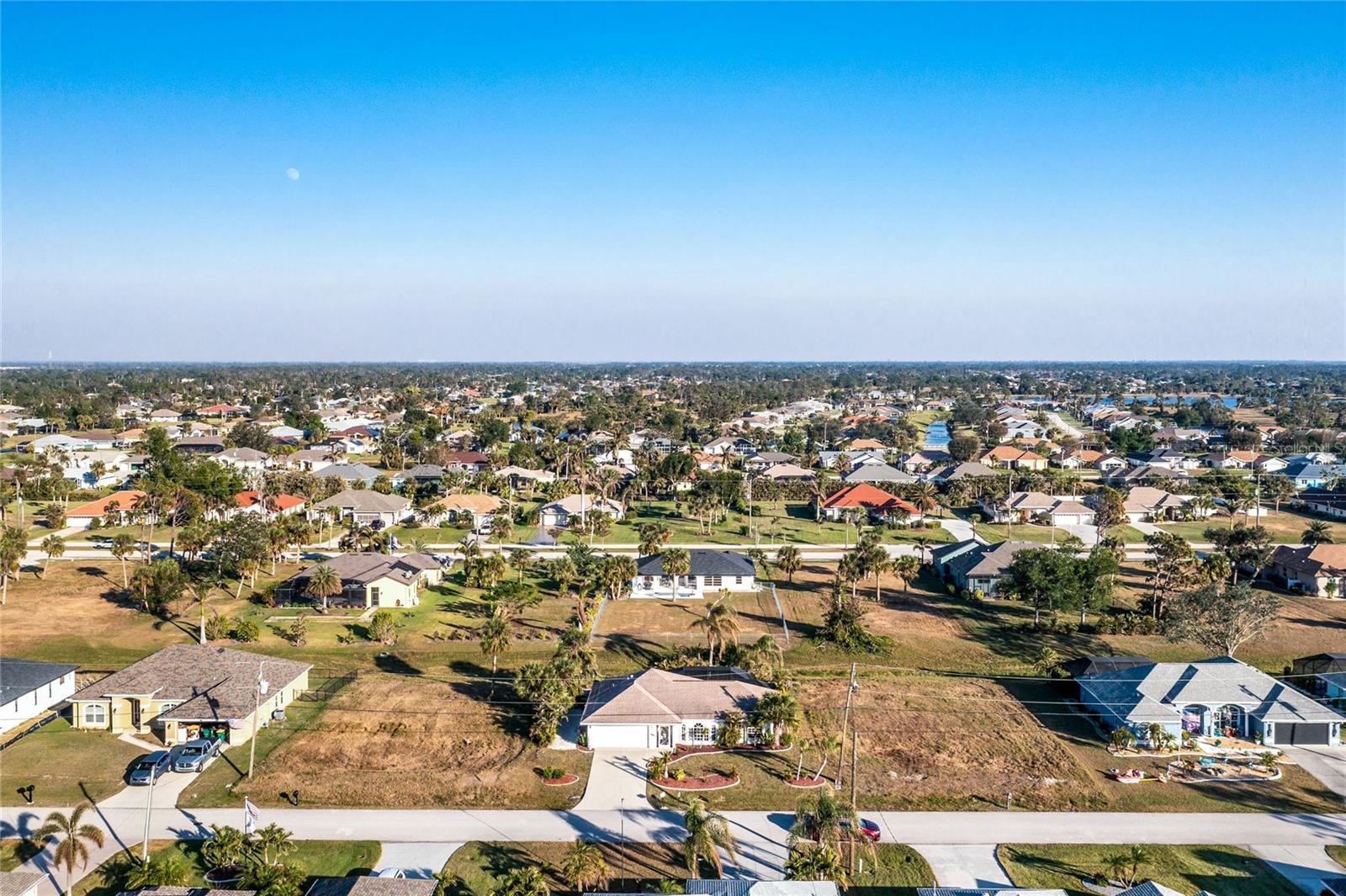 279 MARINER LN, ROTONDA WEST, FL, 33947