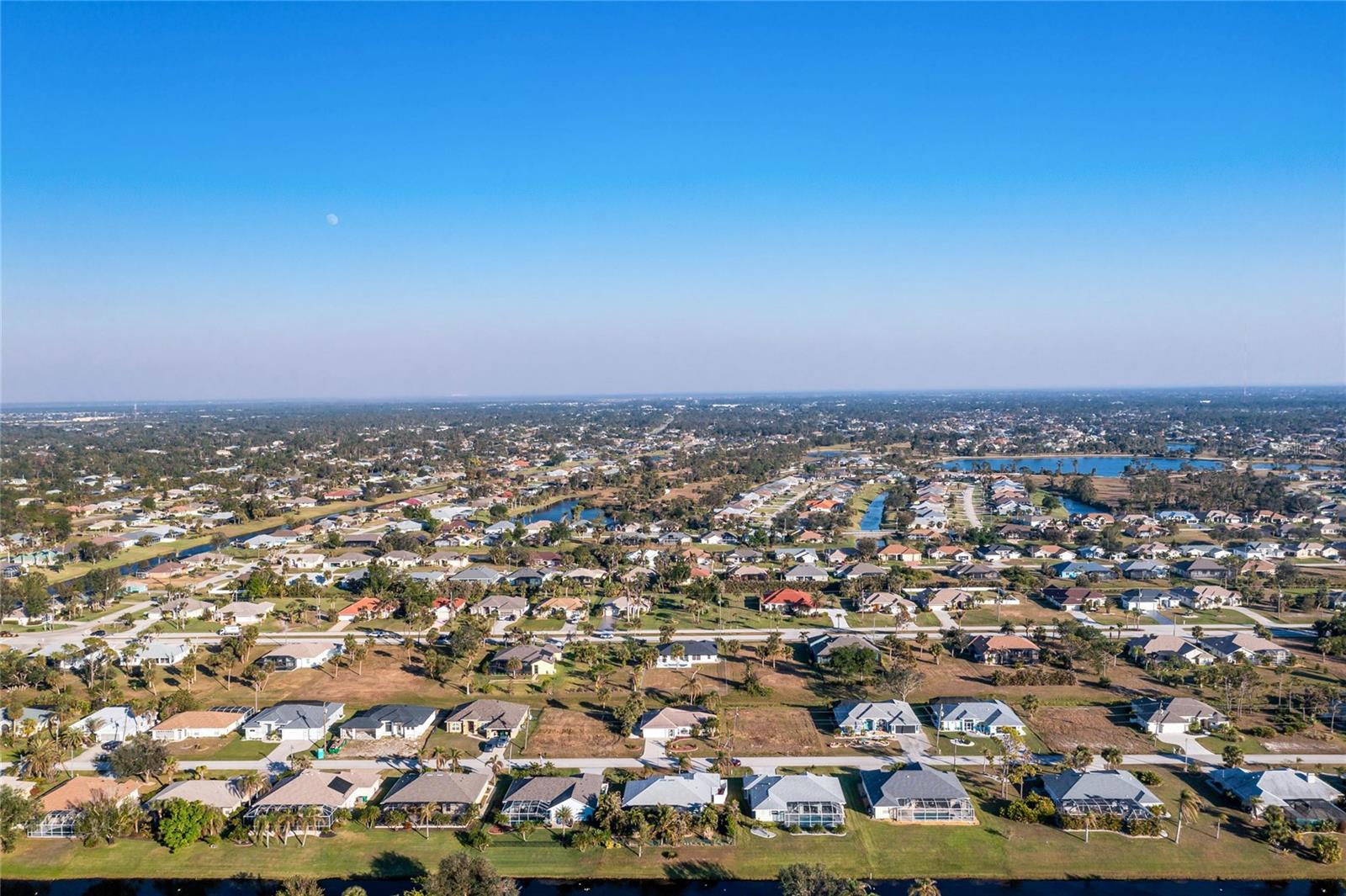 279 MARINER LN, ROTONDA WEST, FL, 33947