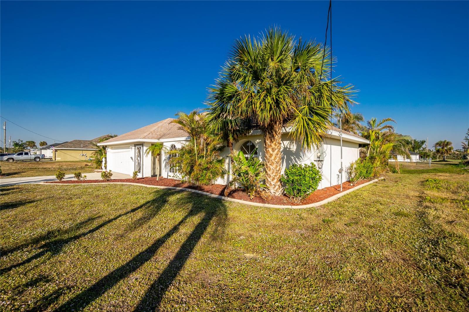 279 MARINER LN, ROTONDA WEST, FL, 33947