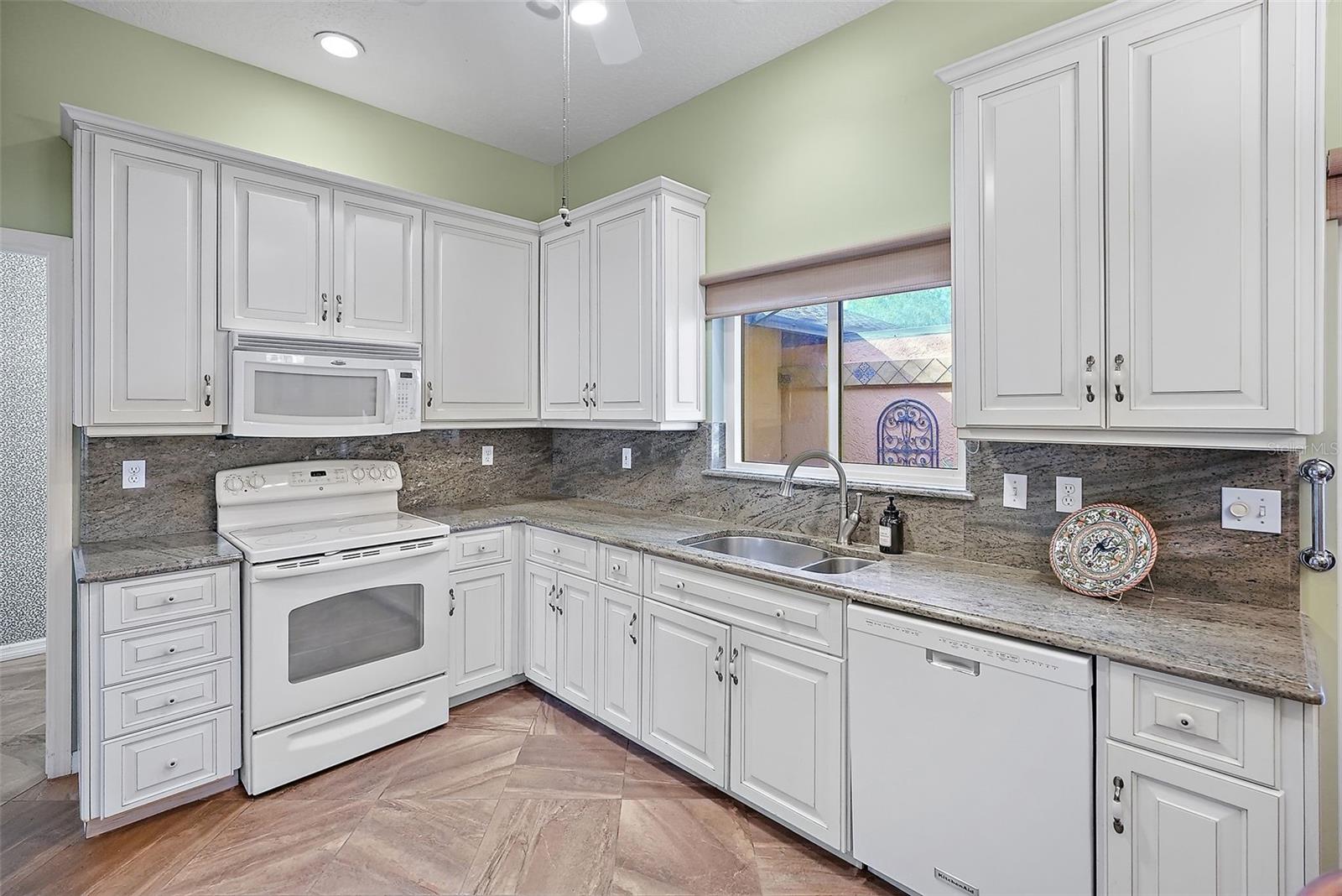 705 LOMA LINDA CT, BRANDON, FL, 33511