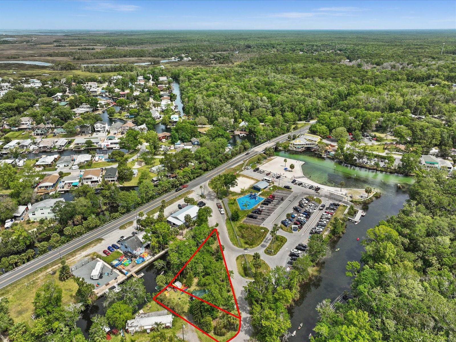 7095 PATTERSON DR, WEEKI WACHEE, FL, 34607