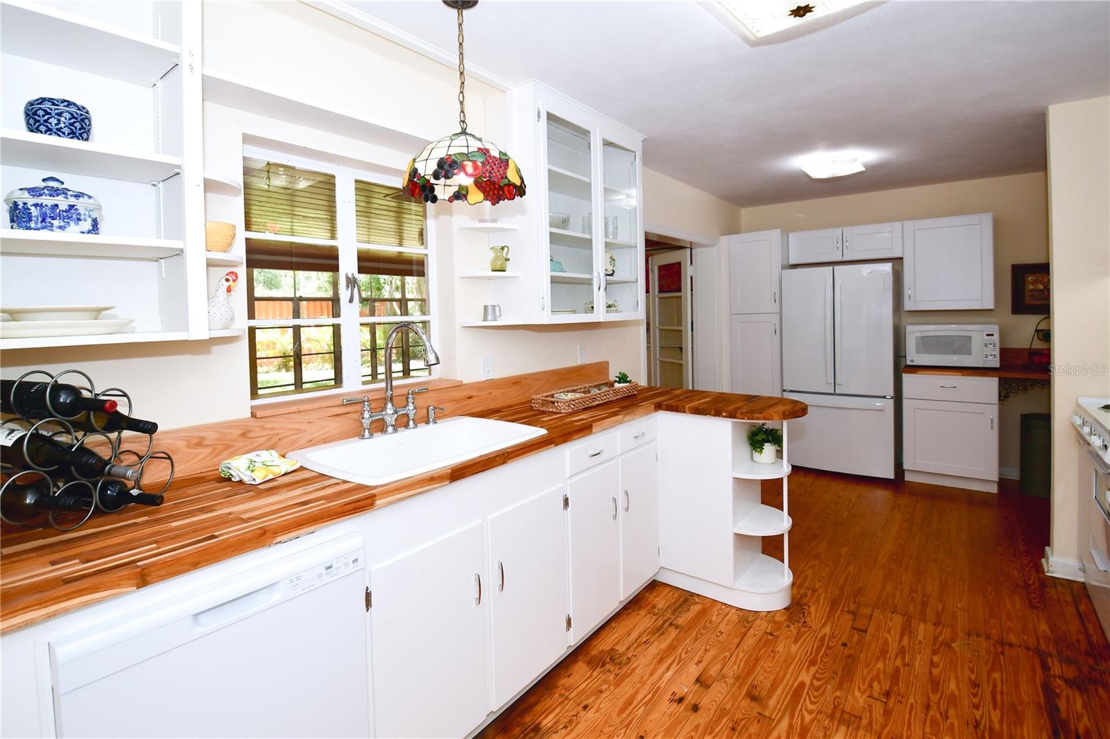 160 BAYSHORE DR, TERRA CEIA, FL, 34250