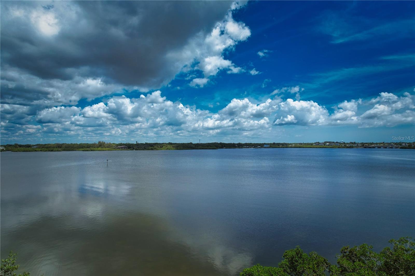 160 BAYSHORE DR, TERRA CEIA, FL, 34250