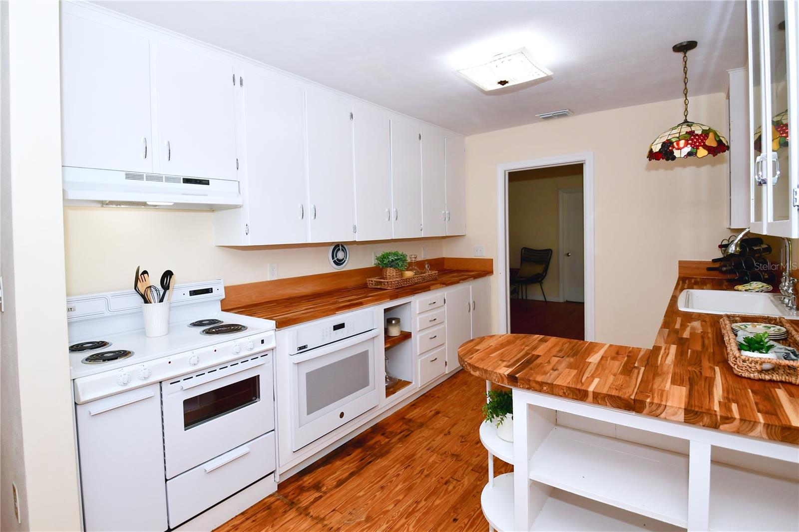 160 BAYSHORE DR, TERRA CEIA, FL, 34250