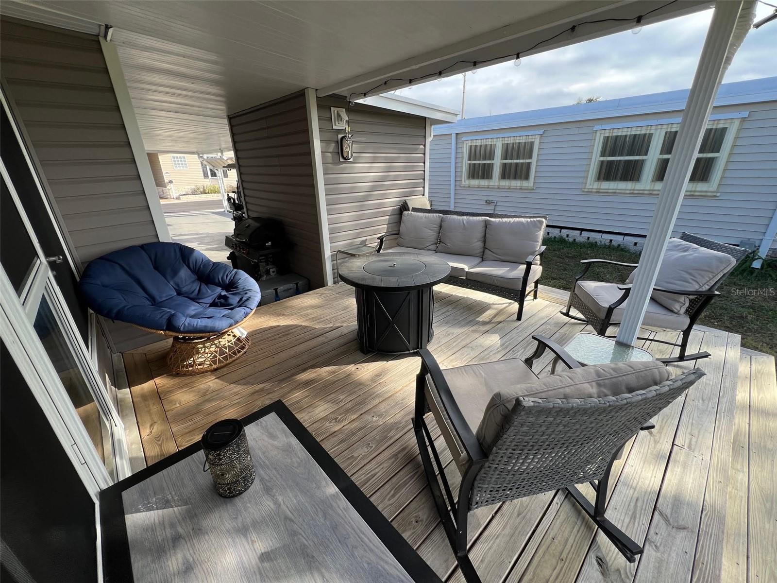 40 SABAL PALM DR, LARGO, FL, 33770