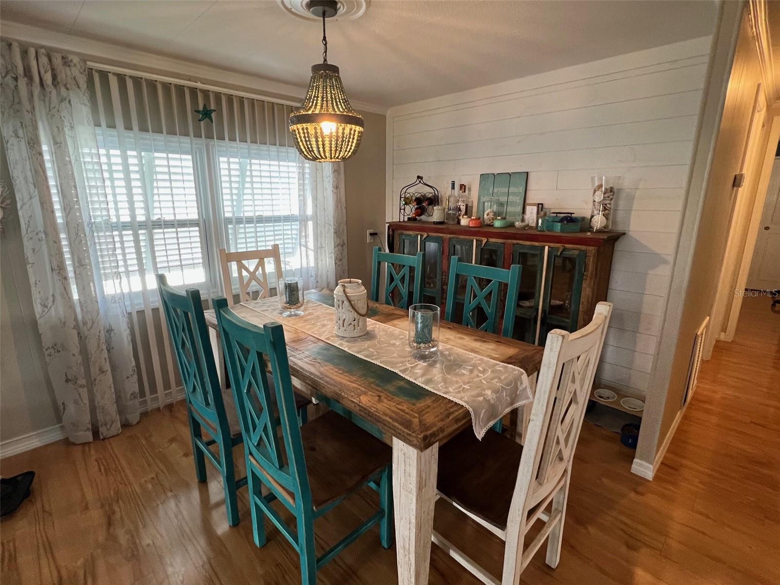 40 SABAL PALM DR, LARGO, FL, 33770