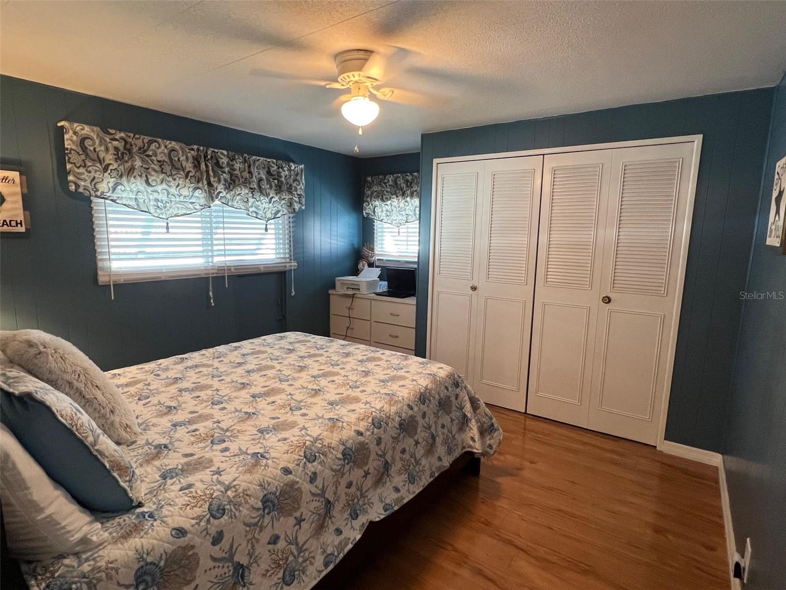 40 SABAL PALM DR, LARGO, FL, 33770