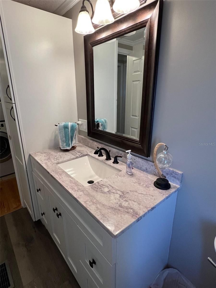 40 SABAL PALM DR, LARGO, FL, 33770