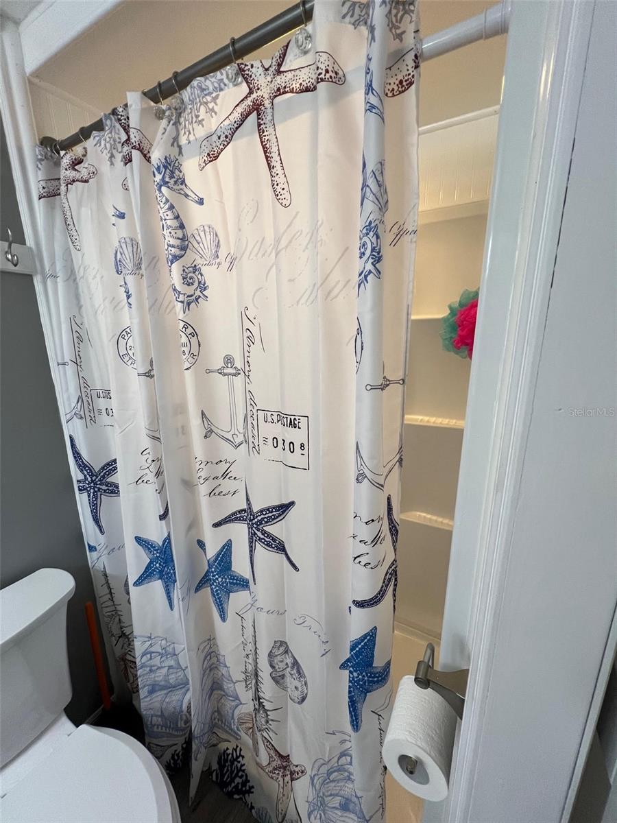 40 SABAL PALM DR, LARGO, FL, 33770