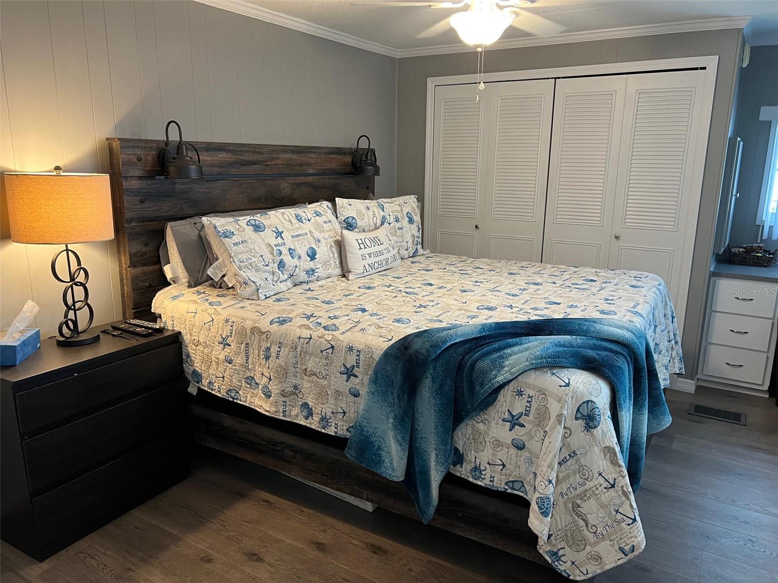 40 SABAL PALM DR, LARGO, FL, 33770