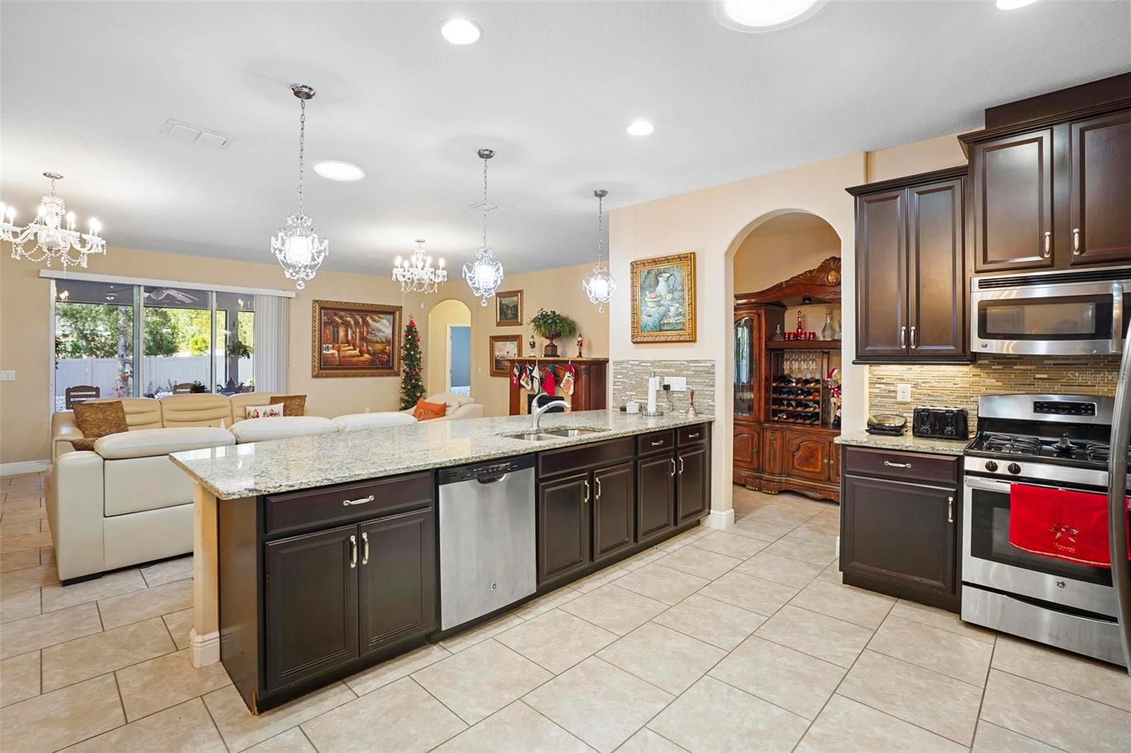 209 WELLINGTON WOODS AVE, DELAND, FL, 32724