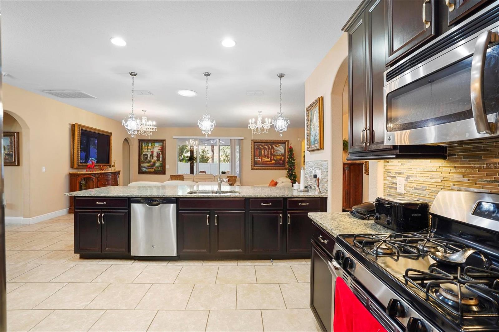 209 WELLINGTON WOODS AVE, DELAND, FL, 32724