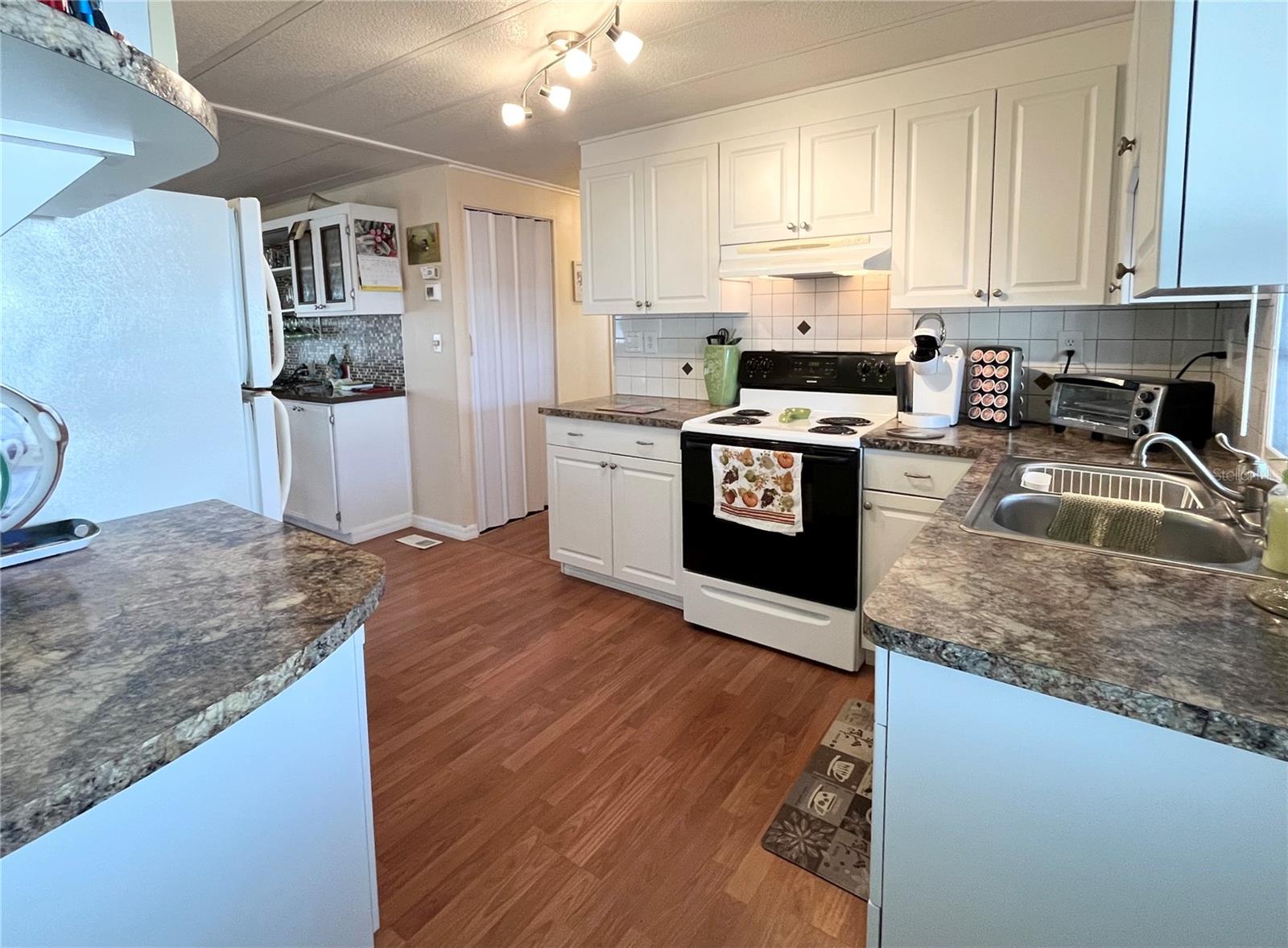 3416 SPANISH OAK TER, SARASOTA, FL, 34237