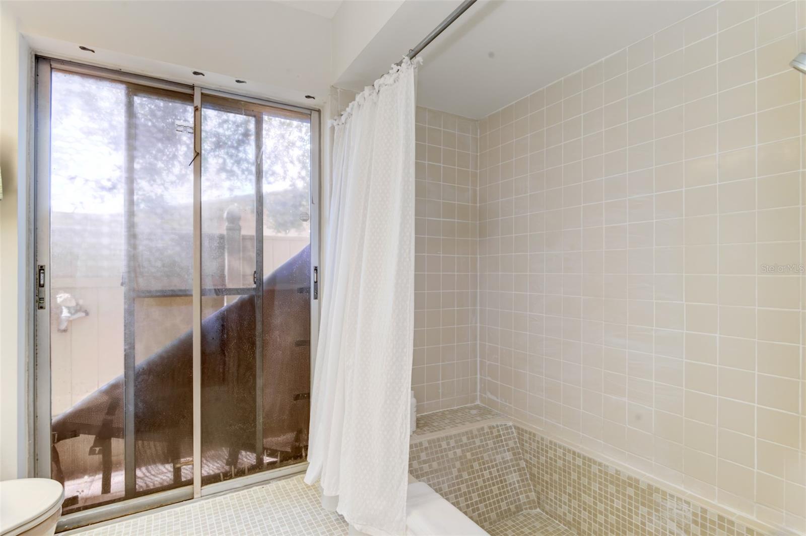 1942 PINELLAS POINT DR S, ST PETERSBURG, FL, 33712