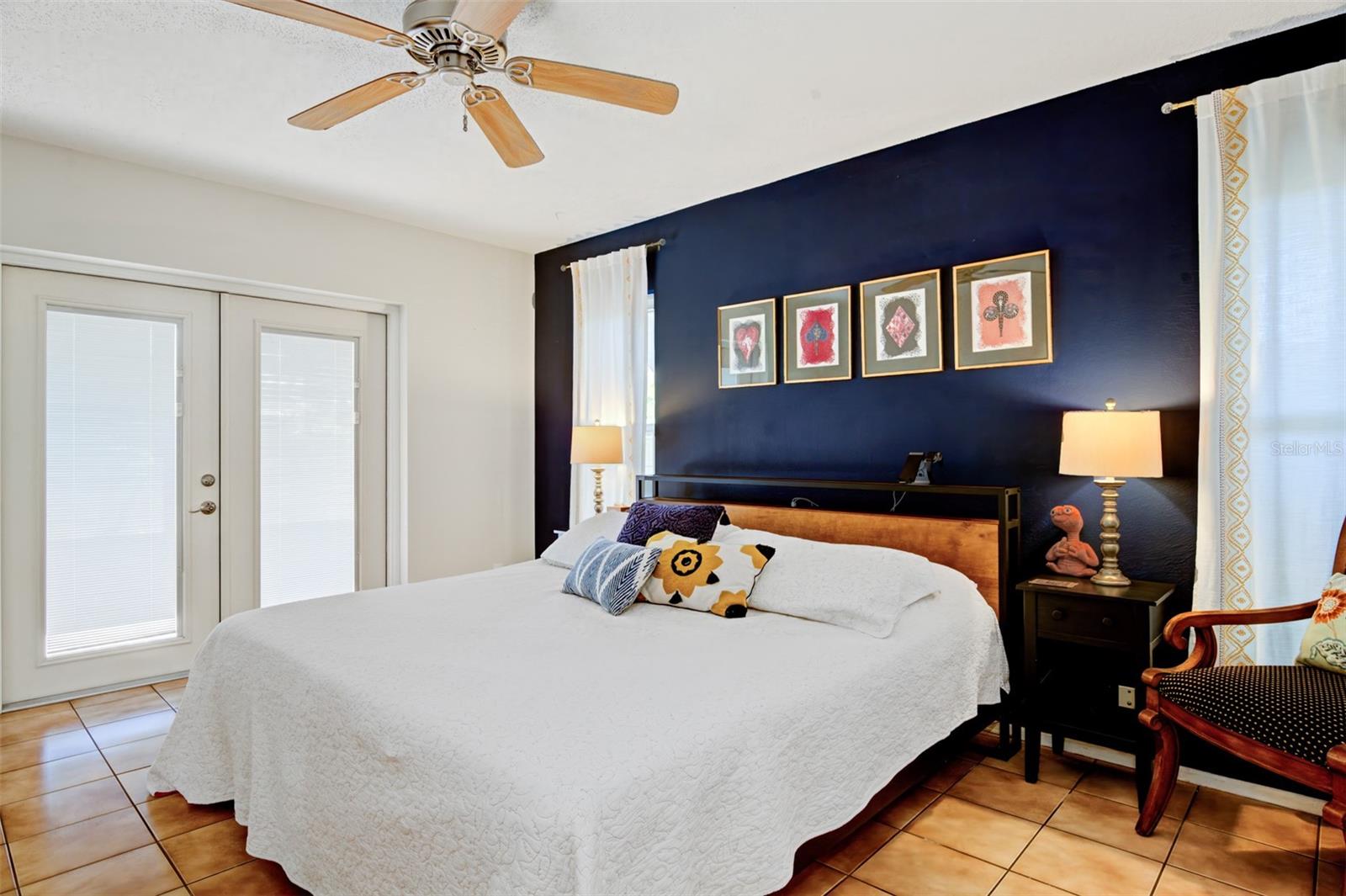 1942 PINELLAS POINT DR S, ST PETERSBURG, FL, 33712