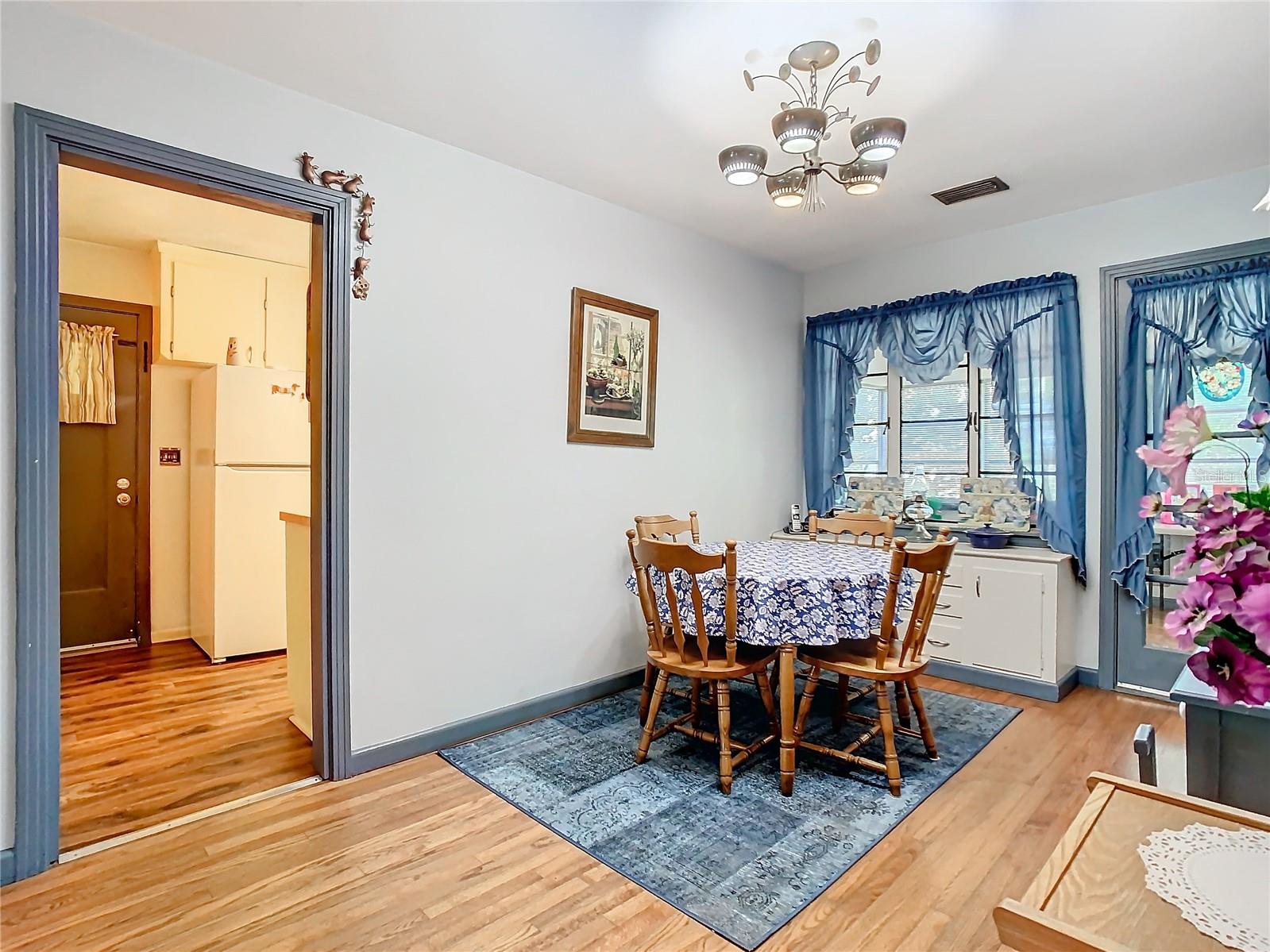 410 N THORPE AVE, ORANGE CITY, FL, 32763