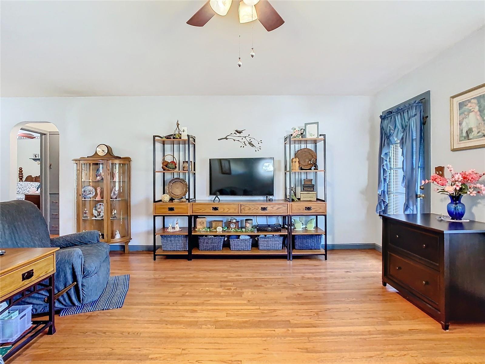 410 N THORPE AVE, ORANGE CITY, FL, 32763