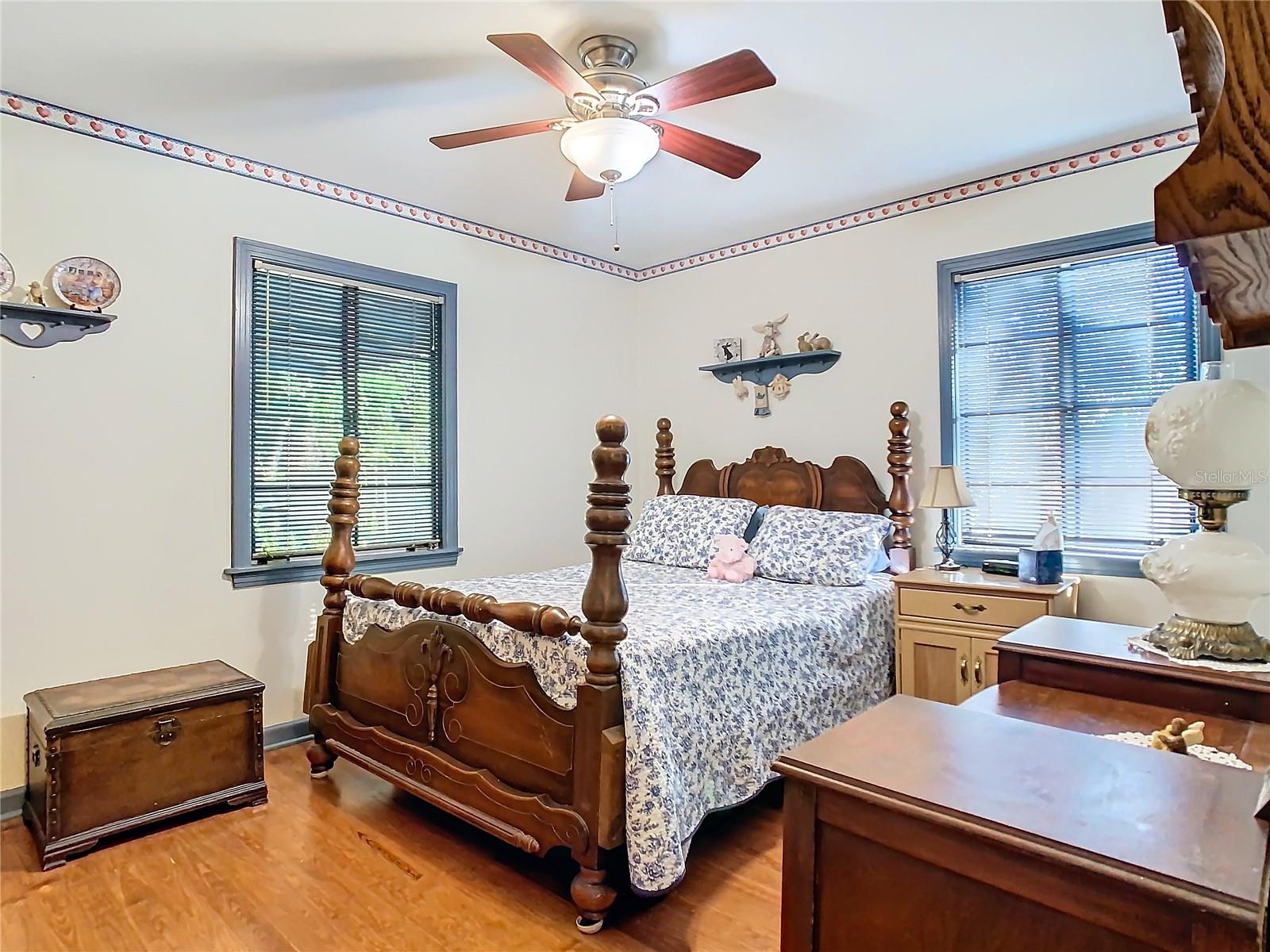 410 N THORPE AVE, ORANGE CITY, FL, 32763