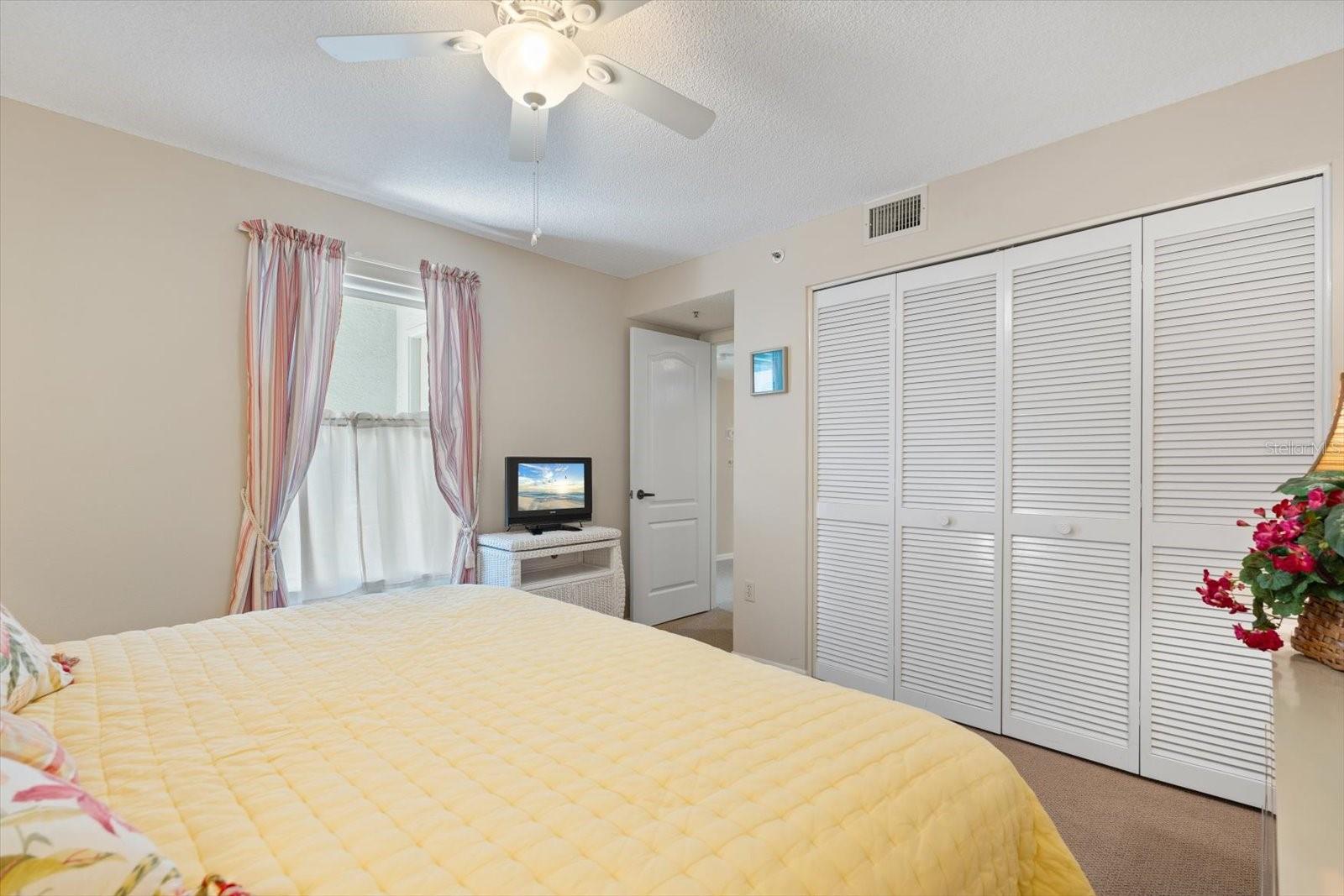 6713 STONE RIVER RD #104, BRADENTON, FL, 34203