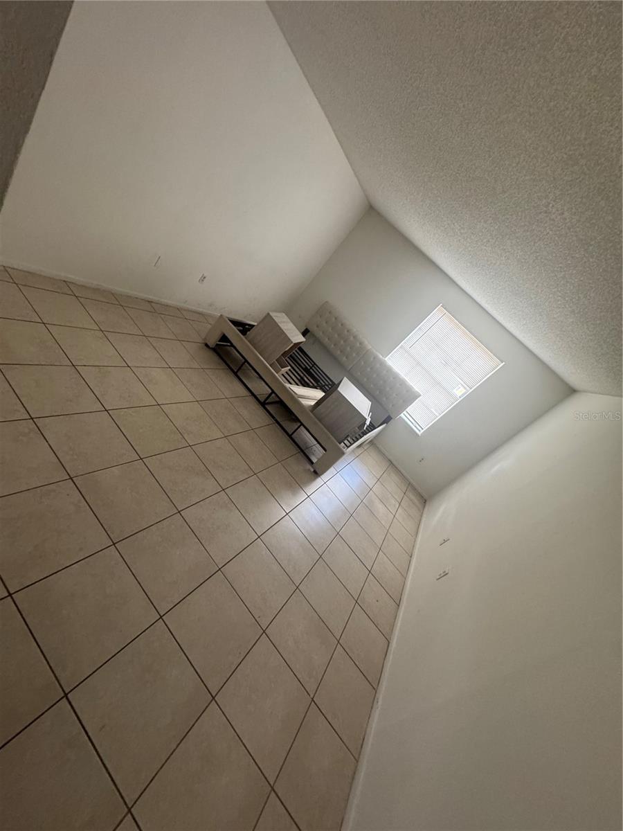 4008 VERSAILLES DR #4008C, ORLANDO, FL, 32808