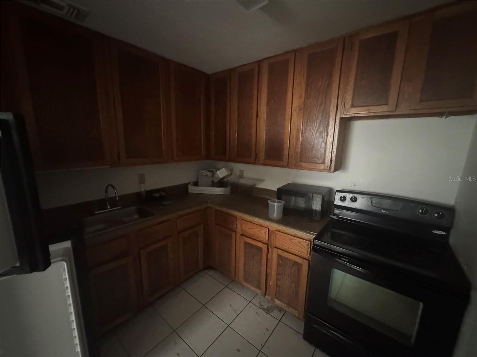 4008 VERSAILLES DR #4008C, ORLANDO, FL, 32808