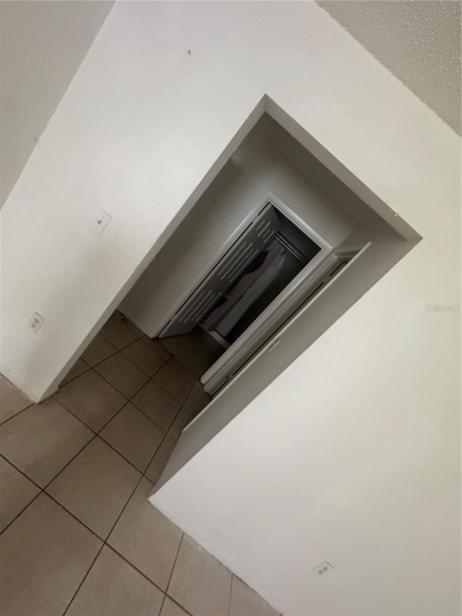 4008 VERSAILLES DR #4008C, ORLANDO, FL, 32808