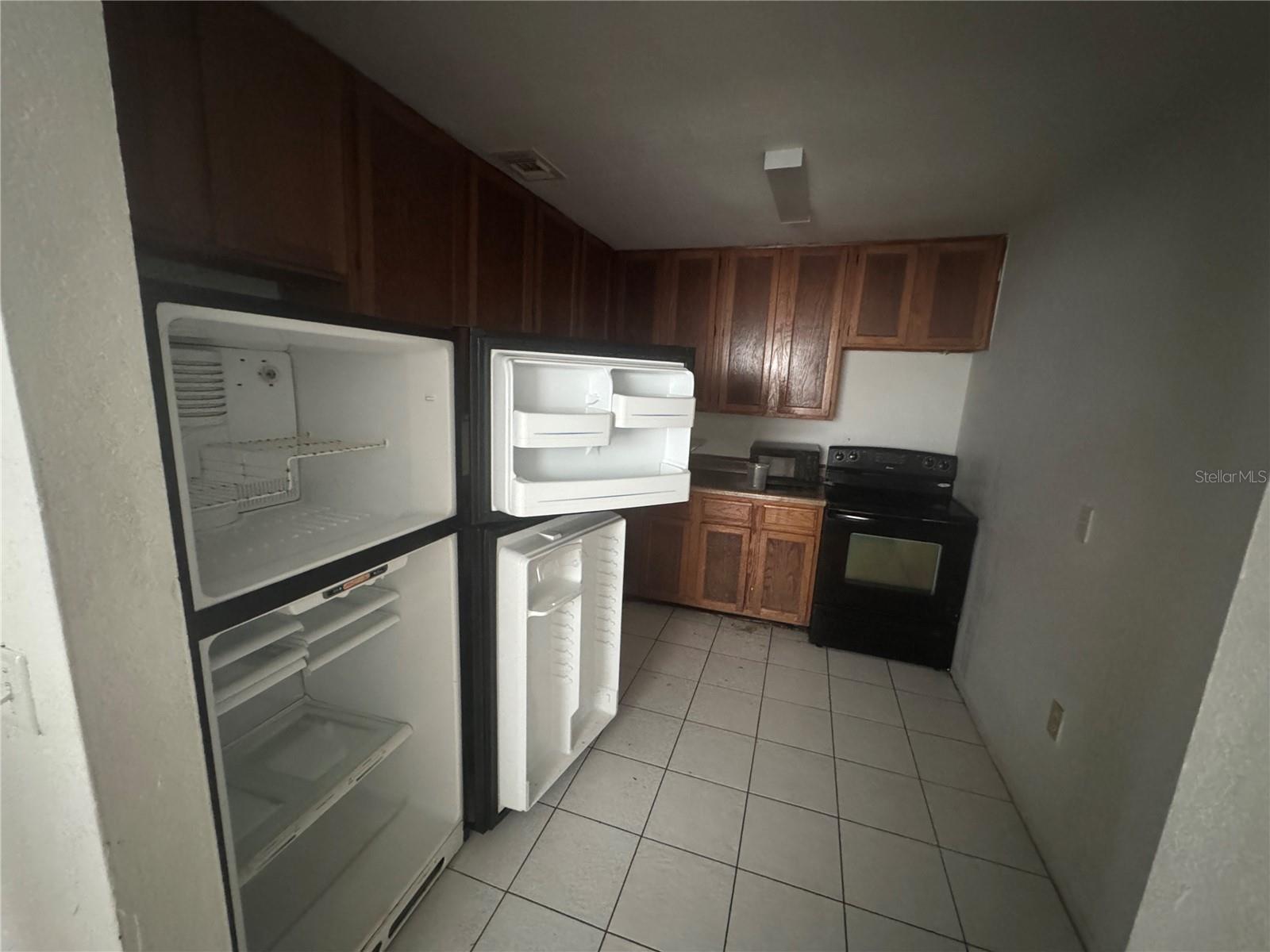 4008 VERSAILLES DR #4008C, ORLANDO, FL, 32808