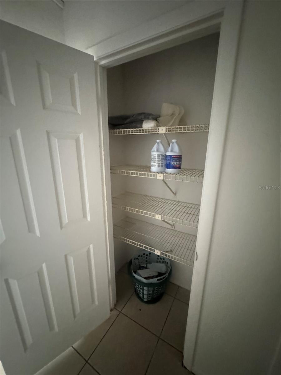 4008 VERSAILLES DR #4008C, ORLANDO, FL, 32808