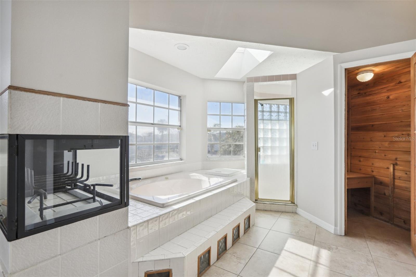 1020 BAL HARBOUR DR, APOLLO BEACH, FL, 33572
