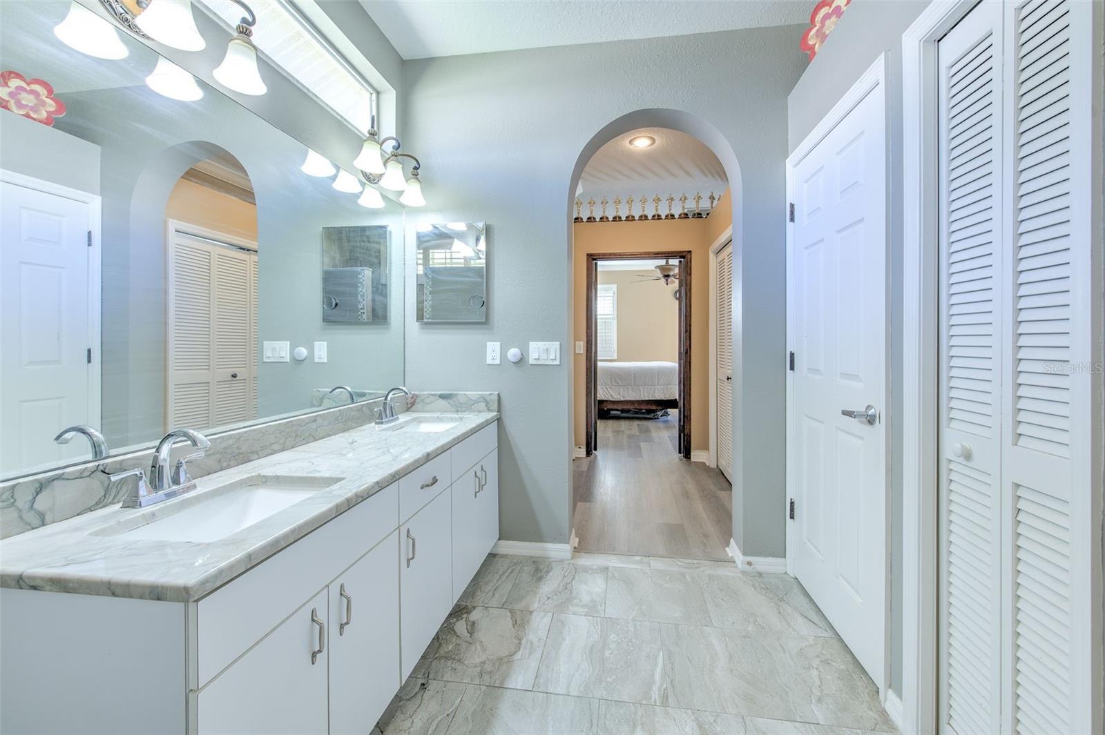 4808 WILLOW RIDGE TER, VALRICO, FL, 33596