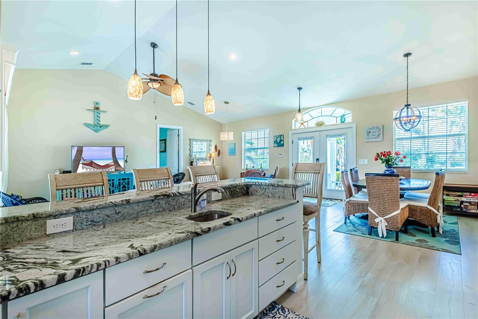13104 VIA CASSIA, PLACIDA, FL, 33946