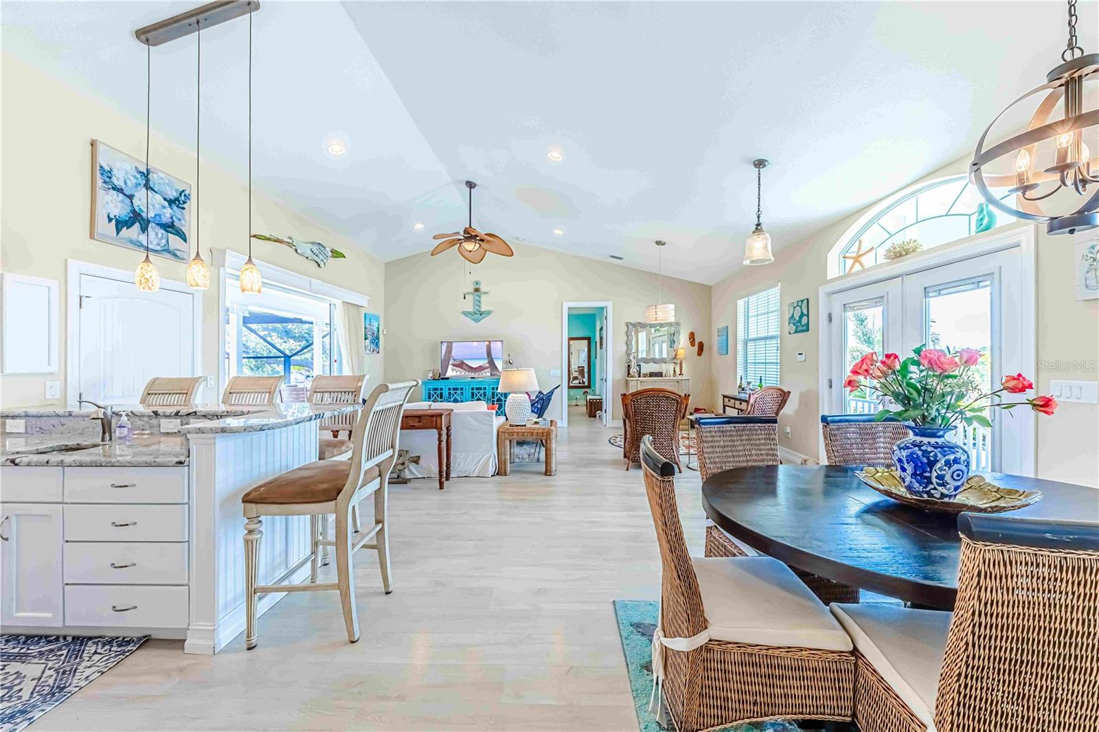 13104 VIA CASSIA, PLACIDA, FL, 33946