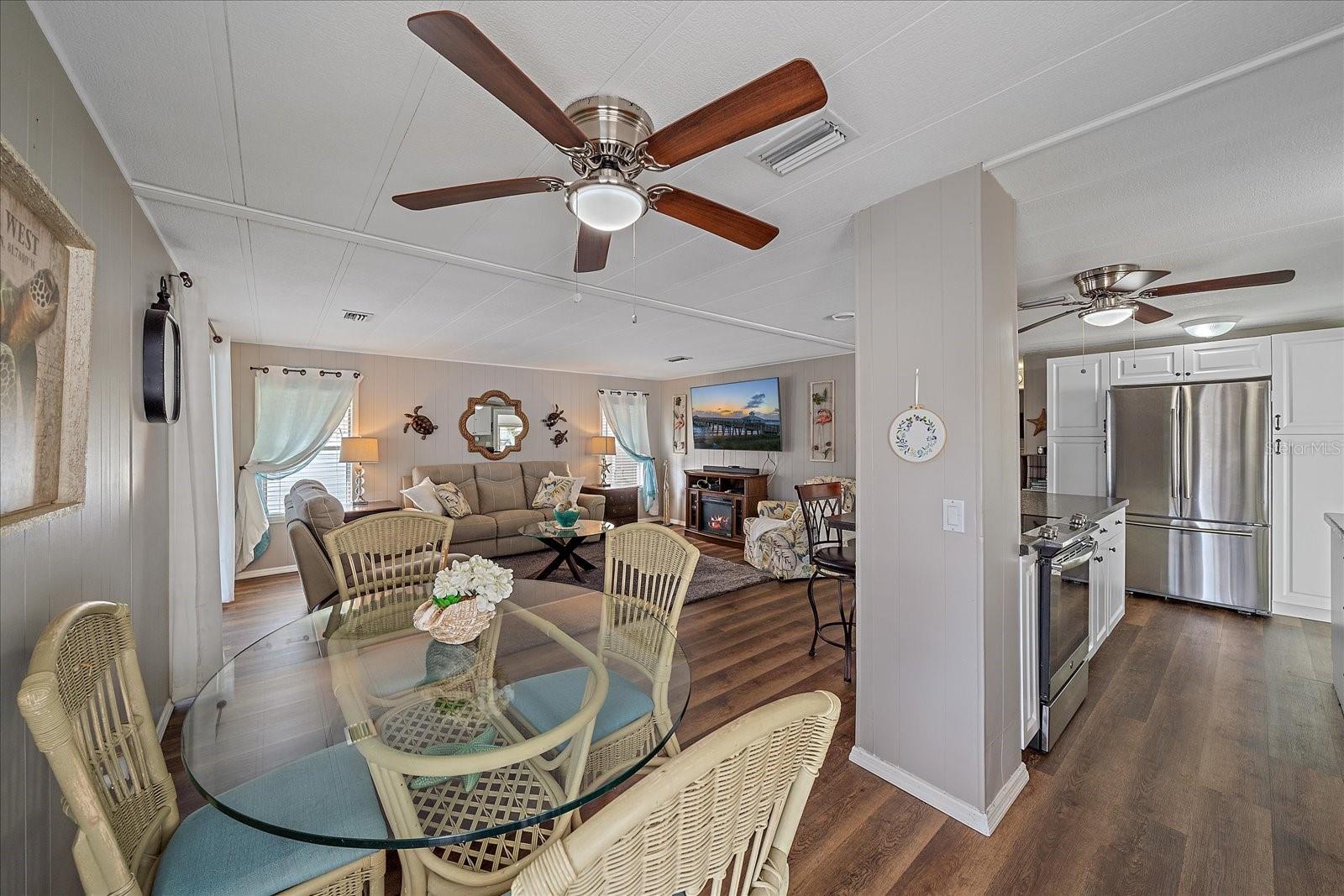 360 TAMPICO DR, PALMETTO, FL, 34221