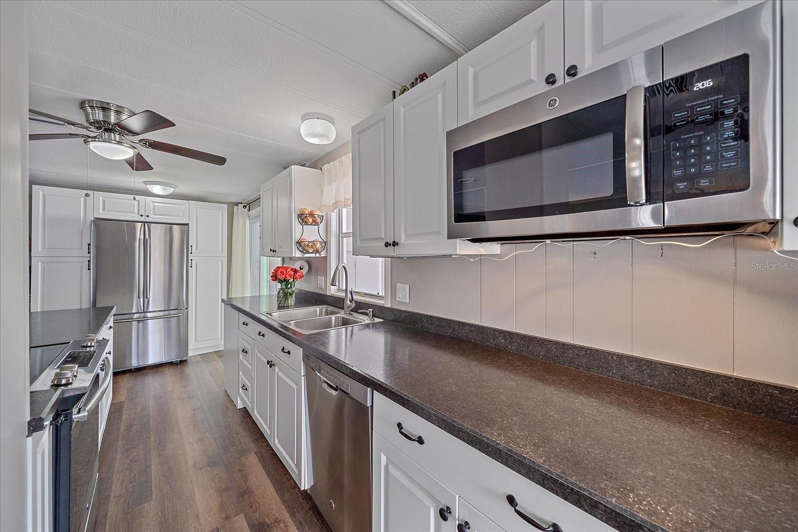 360 TAMPICO DR, PALMETTO, FL, 34221