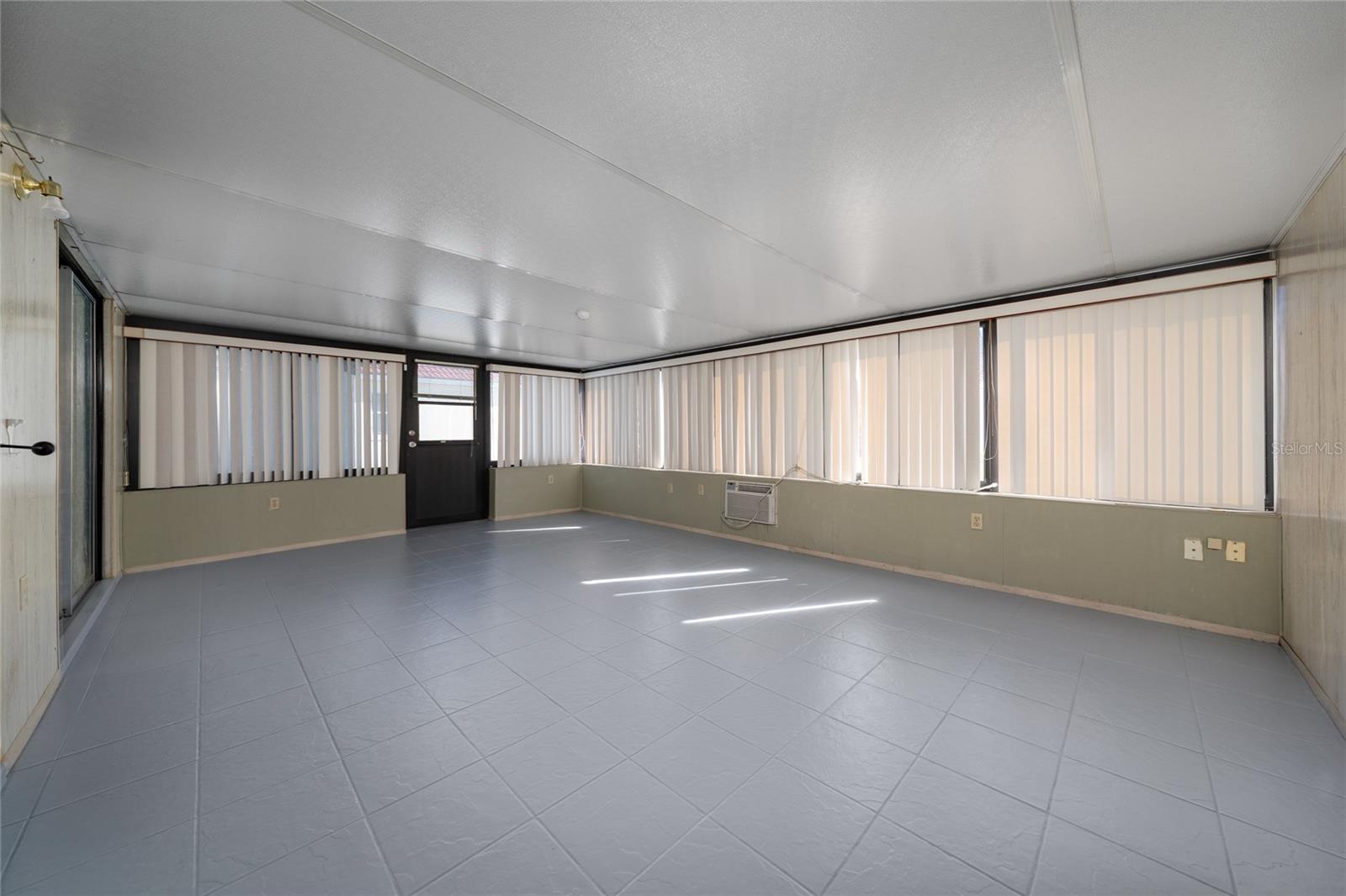 5660 MINUTE MAN CT, ORLANDO, FL, 32821